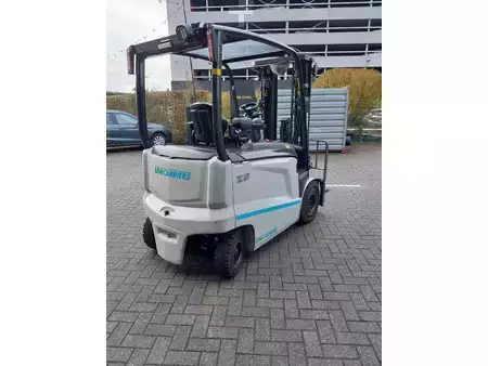 Eléctrica de 4 ruedas 2021  Unicarriers MX 25 (5)