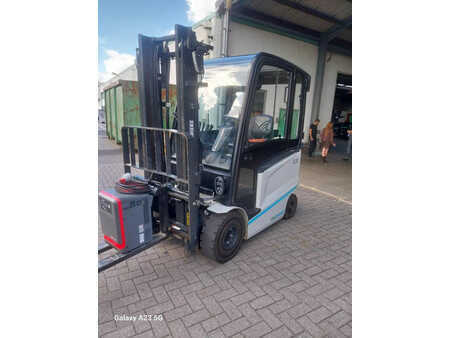 Eléctrica de 4 ruedas 2020  Unicarriers MX 25 (1)