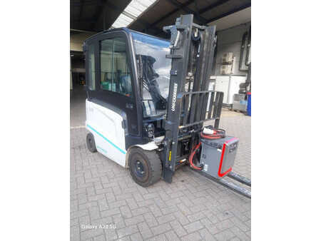 Eléctrica de 4 ruedas 2020  Unicarriers MX 25 (2)