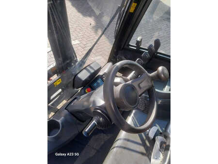 Eléctrica de 4 ruedas 2020  Unicarriers MX 25 (9)