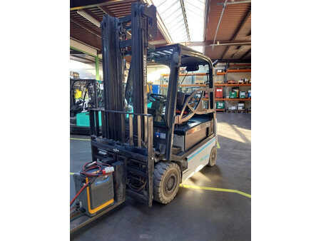 Carrelli elettrici 4 ruote 2019  Unicarriers G1Q2L25Q (2)