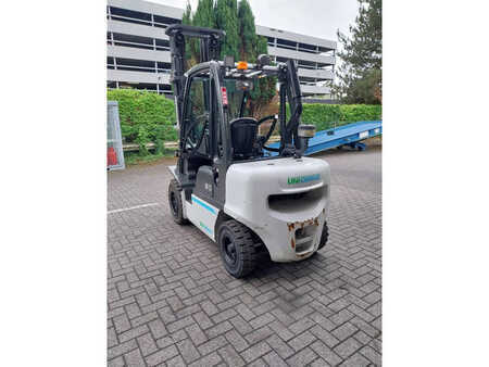 Wózki widłowe diesel 2019  Unicarriers YG1D2A30Q (4)