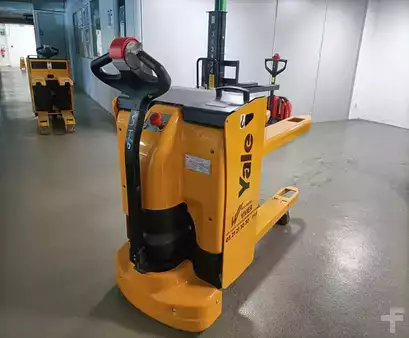 Transpallet elettrici 2017  Yale MP20DL (5)