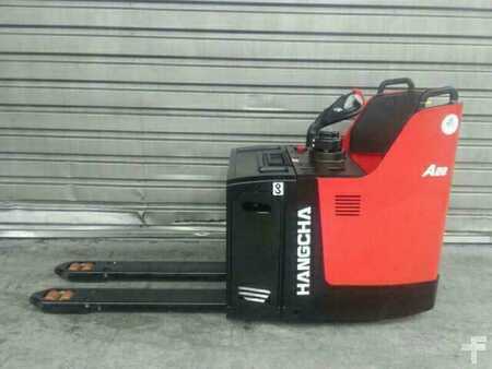 VZV s plošinou pro řidiče 2025 HC (Hangcha) CBD20-AZ3S-SU (1)