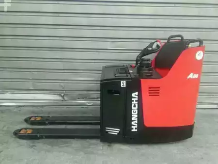 Stacker de condutor em pé 2025  HC (Hangcha) CBD20-AZ3S-SU (17)