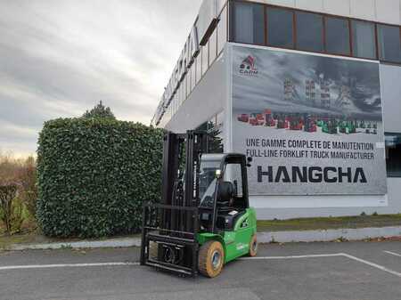 Elektryczne 4-kołowe 2025 HC (Hangcha) XC30i (3)