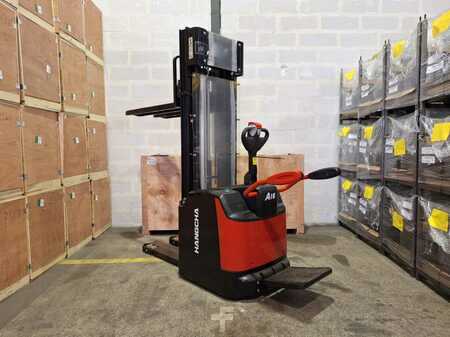 Apilador conductor incorporado 2025 HC (Hangcha) CDD16-AZ3S (1)