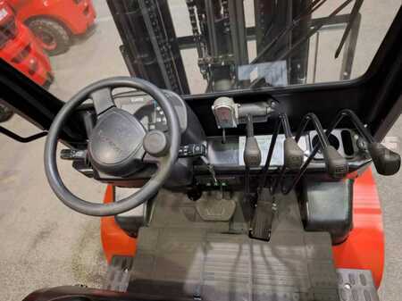 Elektro čtyřkolový VZV 2025 HC (Hangcha) A4W30 (3)