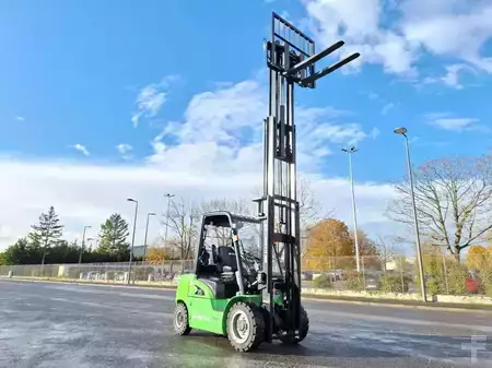 Elektro čtyřkolový VZV 2025  HC (Hangcha) XE35Hi (CPD35-XEY2H1-SI) (17)