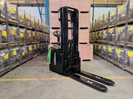 Wózki z platformą operatora 2025 HC (Hangcha) CDD16-AC2S-LI (2)