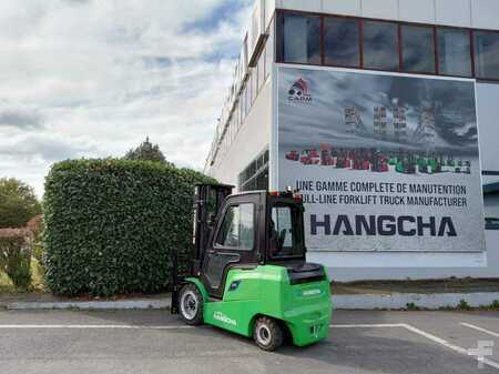 Elektryczne 4-kołowe 2025 HC (Hangcha) AE30-I (2)