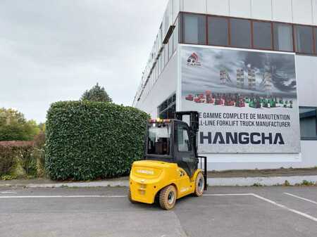 Elektro čtyřkolový VZV 2025 HC (Hangcha) XE30i (CPD30-XEY2-SI) (1)