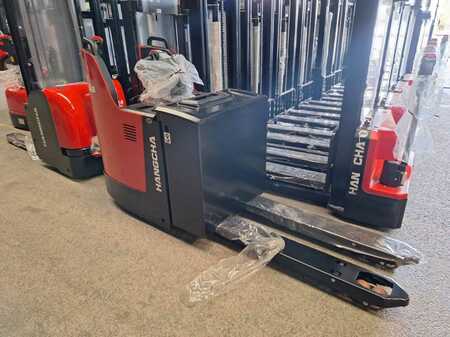 Stacker stå på 2025 HC (Hangcha) CBD20-AC2S-SU (2)