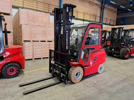 Elektryczne 4-kołowe 2025 HC (Hangcha) AE25 (3)