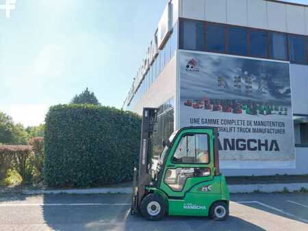 Elektro čtyřkolový VZV 2025 HC (Hangcha) XC25i (1)