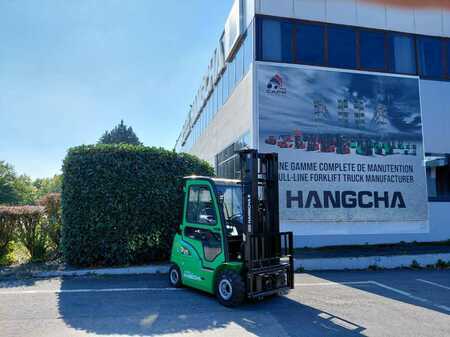 Eléctrica de 4 ruedas 2025 HC (Hangcha) XC25i (2)