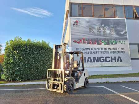 Diesel gaffeltruck 2025 HC (Hangcha) XF25D (1)