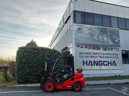 LPG VZV 2025 HC (Hangcha) XF35G-2 (CPYD35-X2H21F1) (4)