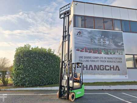 Eléctrica de 3 ruedas 2025 HC (Hangcha) X3W10-I (CPDS10-XD4-I) (1)