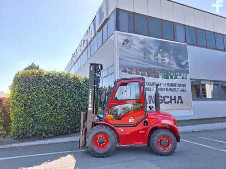 Maastotrukki 2025  HC (Hangcha) TT30-4 (1)