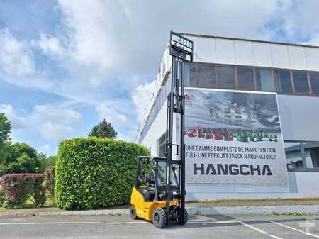 Elektryczne 4-kołowe 2025  HC (Hangcha) XE18i (6)