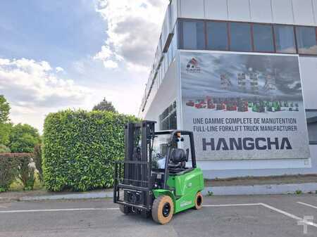 Eléctrica de 4 ruedas 2025  HC (Hangcha) AE25-I (1)