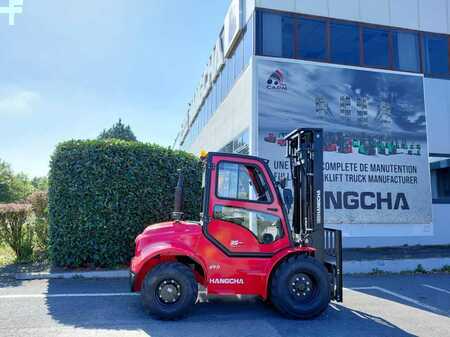Terrenggående gaffeltruck 2025 HC (Hangcha) TT35-4 (CPCD35-XW33C-RT4) (3)
