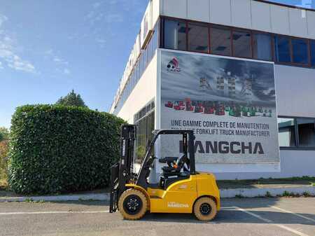 Elektrisk- 4 hjul 2025 HC (Hangcha) XE30i ( CPD30-XEY2HA-SI ) (1)