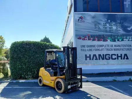 Carrelli elettrici 4 ruote 2025 HC (Hangcha) XE30Hi ( CPD30-XEY2H2-SI ) (1)