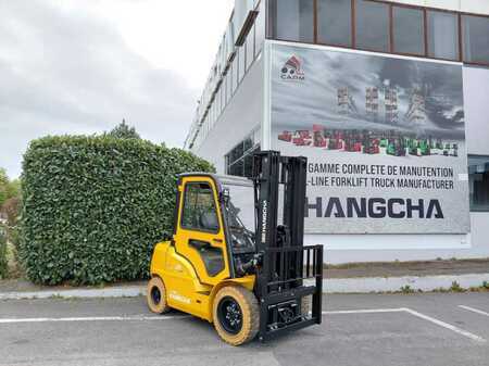 Elektryczne 4-kołowe 2025 HC (Hangcha) XE35i (CPD35-XEY2HA-SI) (2)