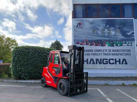 Dieselový VZV 2025 HC (Hangcha) XF50D-2 (CPCD50-X2XH8F) (3)