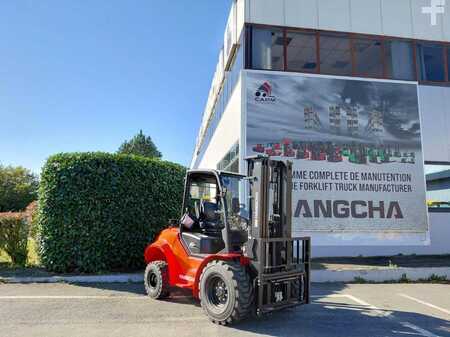 Terrenggående gaffeltruck 2025 HC (Hangcha) TT30-2 (CPCD30-X2W98E-RT2) (2)