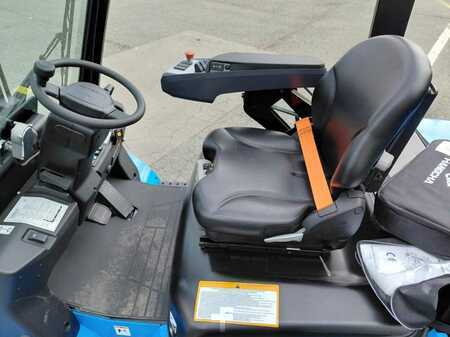 Sähkö - 4 pyör 2025  HC (Hangcha) XE30i ( CPD30-XEY2HA-SI ) (9)