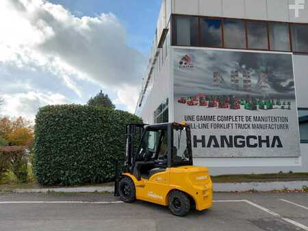 Eléctrica de 4 ruedas 2025 HC (Hangcha) XE30Hi ( CPD30-XEY2H2-SI ) (4)