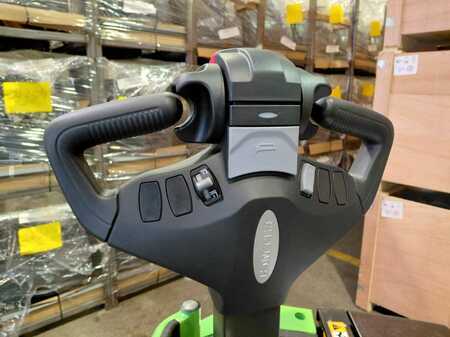 VZV s plošinou pro řidiče 2025  HC (Hangcha) CDD16-XT1S-SiL (10)