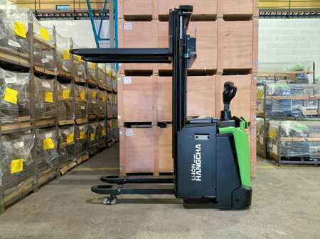 VZV s plošinou pro řidiče 2025  HC (Hangcha) CDD16-XT1S-SiL (9)