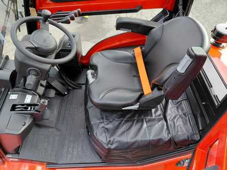 Terrenggående gaffeltruck 2025  HC (Hangcha) TT30-4 (CPCD30-XW98C-RT4) (7)