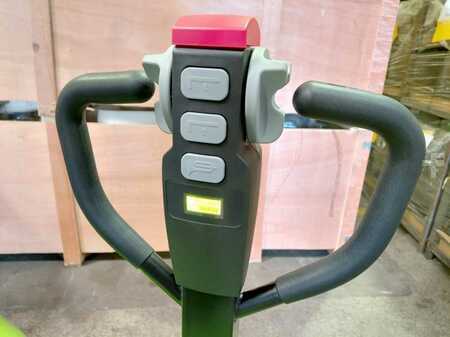 Apilador eléctrico 2025  HC (Hangcha) CDD15-A2MC2-ISZ (5)