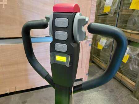 Apilador eléctrico 2025 HC (Hangcha) CDD15-A2MC2-ISZ (3)