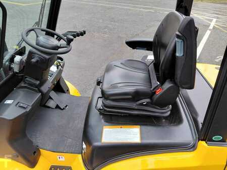 Sähkö - 4 pyör 2025  HC (Hangcha) XE40Ci (CPD40-XEXY2-SI) (5)