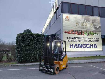 Eléctrica de 4 ruedas 2025  HC (Hangcha) XE20Ci (2)