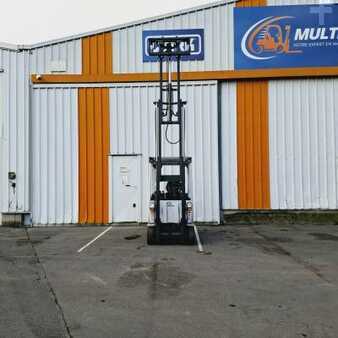 Elektro čtyřkolový VZV 2008  Still RX20-16 (4)