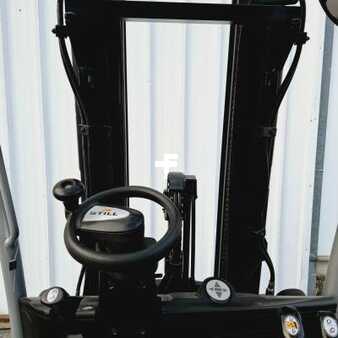 Elektro čtyřkolový VZV 2008  Still RX20-16 (7)