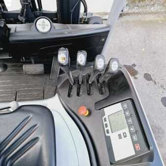 Elektro čtyřkolový VZV 2008  Still RX20-16 (9)