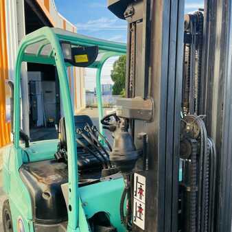 Dieselstapler 2006  Mitsubishi FD25N (7)