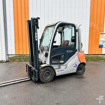 LPG VZV 2007  Still RX70-25T (1)