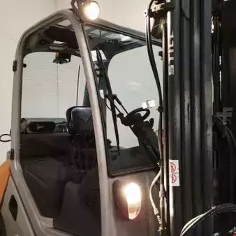 Carrelli elevatori GPL 2013  Still RX70-25T (4)
