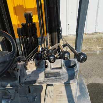 Carrelli elevatori diesel  Alto TOYOTA 02-8FD25 (7)