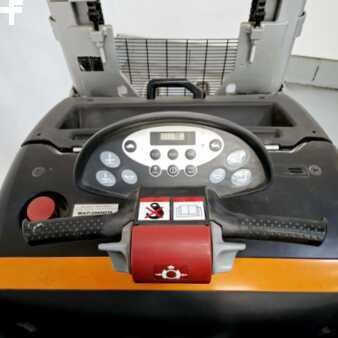 Ruční vysokozdvižný vozík 2010  Still EXD-S 20 (6)