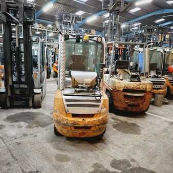 Chariots élévateurs GPL 2014  Still RX70-35T (7)